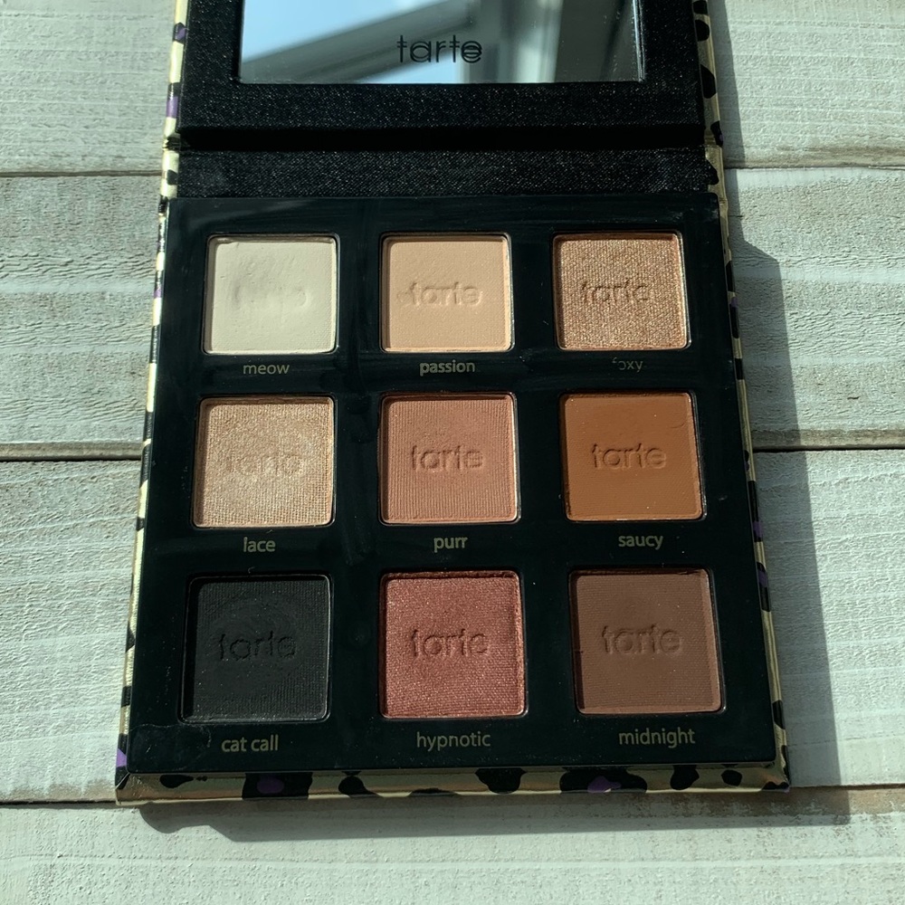 Tarte Maneater eyeshadow palette